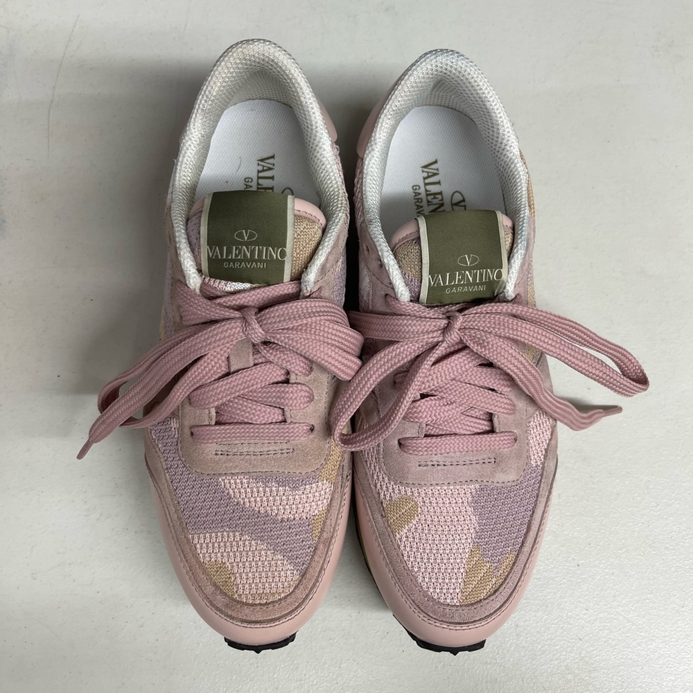 Valentino Sneakers